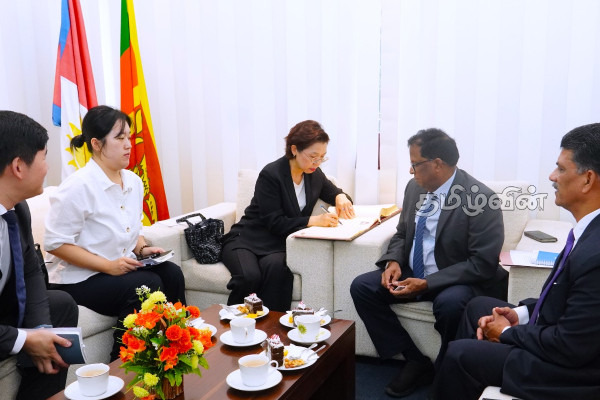 கழிவிலிருந்து மின்சார உற்பத்தி திட்டத்தை முன்வைத்த வடக்கு ஆளுநர் | Northern Governor Presents Waste To Energy Project கழிவிலிருந்து மின்சார உற்பத்தி திட்டத்தை முன்வைத்த வடக்கு ஆளுநர் | Northern Governor Presents Waste To Energy Project