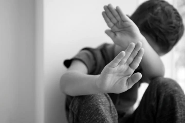 13 வயது சிறுவன் மீது 10 பாலியல் குற்றச்சாட்டுக்கள்!