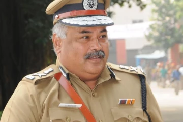 உங்க இஷ்டத்துக்குலாம் மாத்த முடியாது - பாலியல் புகாரில் சிக்கிய ராஜேஷ் தாஸ் மனு தள்ளுபடி