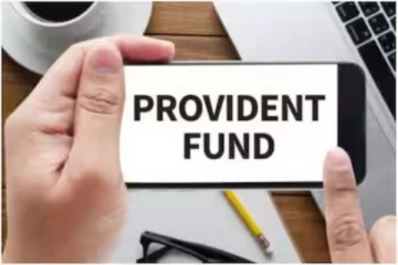 உங்களிடம் PF Account இருக்கிறதா? அப்போ நீங்கள் ரூ.50,000 இலவசமாக பெறலாம்
