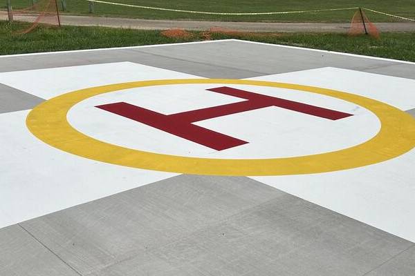 ஹெலிகாப்டர் தளத்தில் ‘H’ குறியீடு போடுவது எதற்காகன்னு தெரியுமா? | What Does The H Mean On Helipad