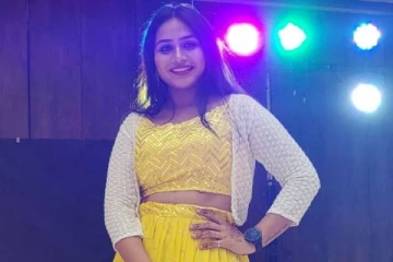 சிறகடிக்க ஆசை சீரியலில் ரோஹினியாக நடிக்கும் நடிகை சல்மாவின் இதுவரை பார்த்திராத புகைப்படங்கள்