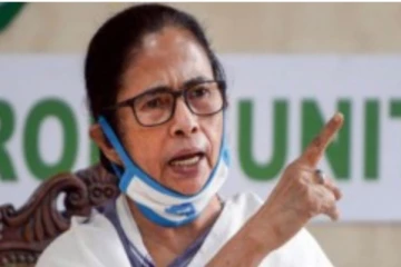 மேற்கு வங்கத்தில் அதிரடி காட்டும் மம்தா பேனர்ஜி: நந்திகிராமில் களம் இறங்குகிறார்