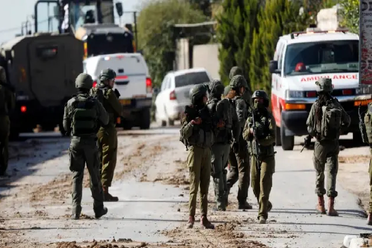 ஆக்கிரமிக்கப்பட்ட மேற்குகரையில் காலவரையற்ற ஊரடங்கை அறிவித்தது இஸ்ரேல் இராணுவம் | Israeli Army Imposes Curfew In West Banks