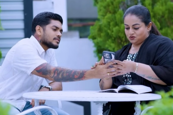 ජනප්රිය ගායිකා සමිතා මුදුන් කොටුව සහ ඇයගේ ආදරණීය සැමියා රංගනයට | Popular Singer Samitha And Husband Act ජනප්රිය ගායිකා සමිතා මුදුන් කොටුව සහ ඇයගේ ආදරණීය සැමියා රංගනයට | Popular Singer Samitha And Husband Act