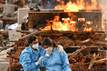 இந்தியாவில் தொற்று குறைந்தாலும், மரண ஓலம் குறையவில்லை!