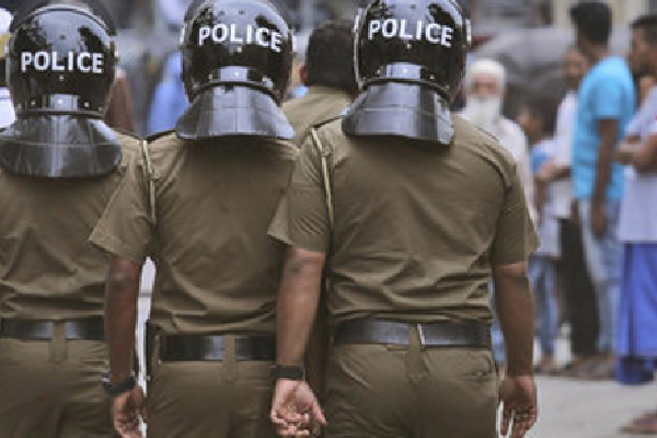 இலங்கையில் ஹெரோயின் விற்பனையாளர் கைது: யாழ்ப்பாணம் பொலிஸார் அதிரடி | Sri Lanka Drug Sales Man Arrested In Jaffna