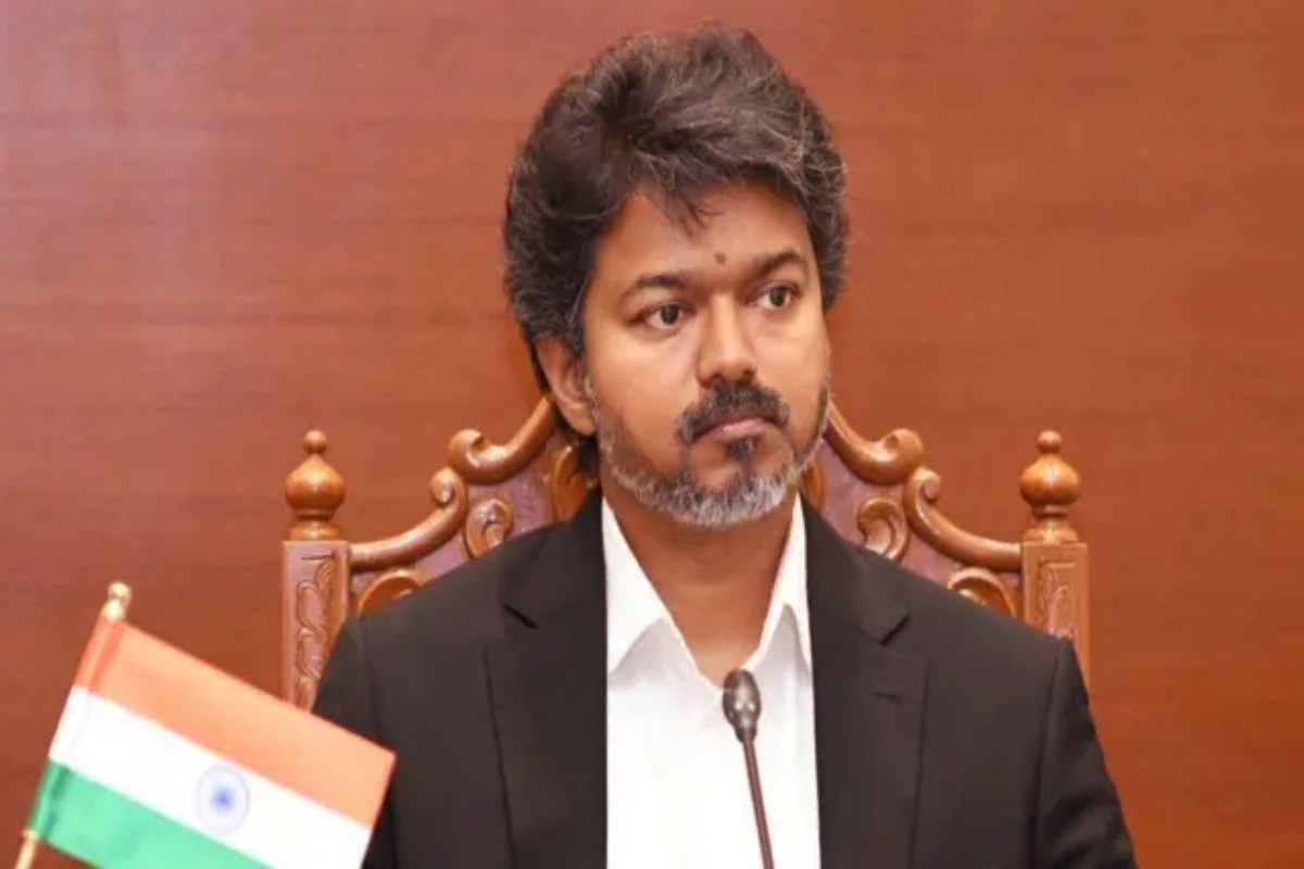 விரல்களை இழந்து! பிச்சை எடுக்கிறேன் - முதல்வர் விஜய் உதவி செய்யுங்கள்.. காமெடி நடிகர் | Comedian Bava Lakshmanan Seeks Help From Cm Vijay விரல்களை இழந்து! பிச்சை எடுக்கிறேன் - முதல்வர் விஜய் உதவி செய்யுங்கள்.. காமெடி நடிகர் | Comedian Bava Lakshmanan Seeks Help From Cm Vijay