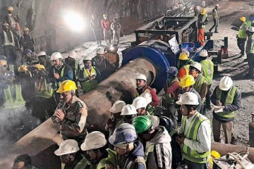 10 நாட்களுக்கு பின் கிடைத்த உணவு! சுரங்கத்தில் சிக்கியவர்களின் தற்போதைய நிலை