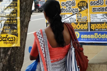 தமிழர் பகுதியில் தனியே நின்ற பெண்ணுக்கு நேர்ந்த கதி!