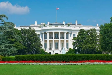 வெள்ளை மாளிகையிலிருந்தவர்கள் சில மணிநேரம் வெளியேற்றம்