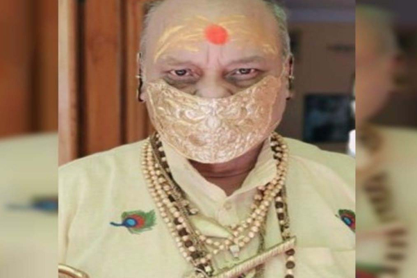 இவர் அணிந்திருக்கும் மாஸ்க் எத்தனை லட்சம் தெரியுமா? வாயடைத்துப் போன மக்கள் | Man Wear 5 Lakhs Vaue Gold Mask