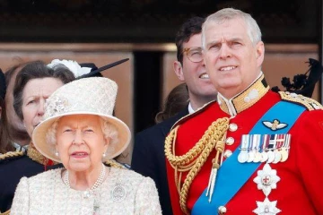 இளவரசர் விவகாரம்; அமெரிக்காவையே ஆட்டிவைக்கும் பிரித்தானியா !