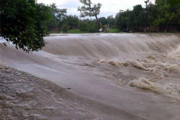 தாழ்வான வெள்ளப்பகுதிகளின் மக்களுக்கு எச்சரிக்கை