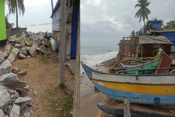 வீதியில் தோணிகளை வைத்து கடற்றொழிலாளர்கள் ஆர்ப்பாட்டம்!(படங்கள்)