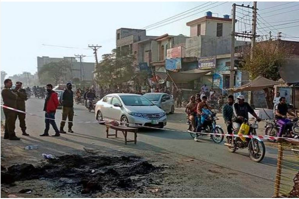 இலங்கையை சேர்ந்தவர் அடித்து, உயிருடன் எரிப்பு :   ''இது வெட்கக்கேடான நாள் '' இம்ரான் வேதனை - தமிழ்நாடு