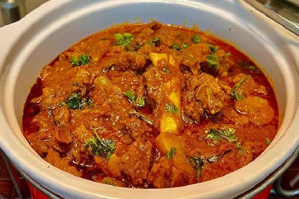 Mutton Gravy: நாவூரும் சுவையில் பட்டர் மட்டன் கிரேவி... இப்படி செய்தா கொஞ்சமும் மிஞ்சாது | Tasty Butter Mutton Gravy Recipe In Tamil