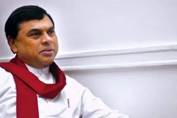 பஸில் ராஜபக்சவை நாட்டைவிட்டு வெளியேற்ற வேண்டும்!