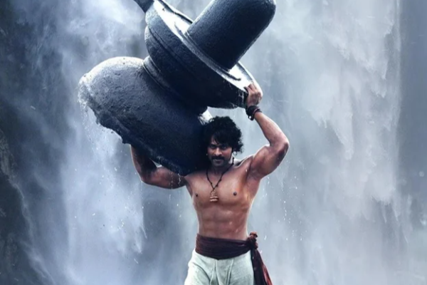 கில்லி படத்தை விட அதிக வசூல் செய்து சாதனை படைத்த பாகுபலி தி எபிக்.. ரீ ரிலீஸ் வசூல் விவரம் | Baahubali The Epic 2 Days Box Office Beats Ghilli