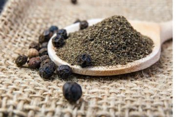 தினமும் 6 மிளகை சாப்பிட்டால் என்ன நடக்கும் தெரியுமா? மிளகு கஷாயம் குடிக்கலாமா?