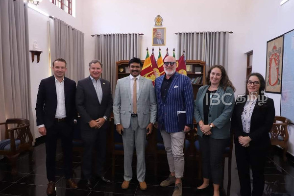 சர்வதேச மத சுதந்திரத்திற்கான ஆணையாளருக்கும் கிழக்கு மாகாண ஆளுநருக்கு இடையில் சந்திப்பு (படங்கள்) | Meeting Commissioner Governor Eastern Province