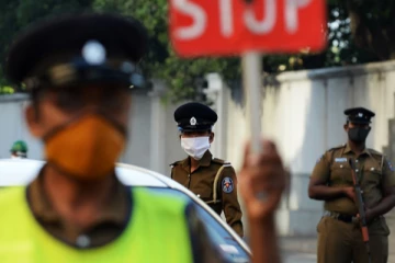 நாட்டை ஒருவாரகாலம் முடக்க உயர்மட்ட ஆலோசனை !