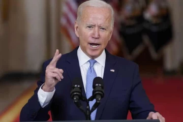 உக்ரைனை விட்டு அமெரிக்கர்கள் உடனடியாக வெளியேறுங்கள்: அமெரிக்க அதிபர் அதிரடி உத்தரவு!