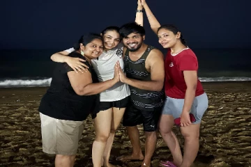 இலங்கை பெண்களுடன் கும்மாளம் போடும் விஜய் டிவி ரக்ஷன்..சர்ச்சைக்குள்ளாகும் போட்டோஸ்!