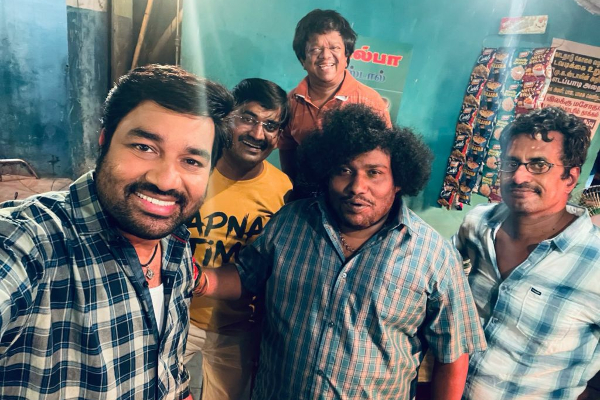 “காசேதான் கடவுளடா” படத்தின் படப்பிடிப்பு நிறைவு பெற்றது ! | Kasedhan Kadavulada Movie Wrap Up