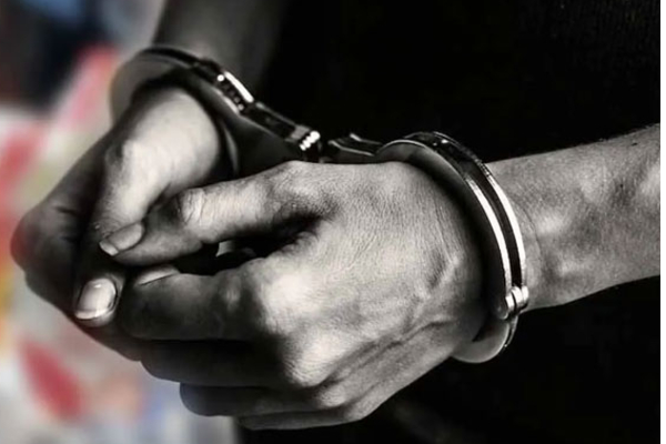 யாழ். வடமராட்சியில் பெருமளவு கஞ்சாவுடன் ஒருவர் கைது! | One Arrested With 75 Kg Of Cannabis In Jaffna யாழ். வடமராட்சியில் பெருமளவு கஞ்சாவுடன் ஒருவர் கைது! | One Arrested With 75 Kg Of Cannabis In Jaffna