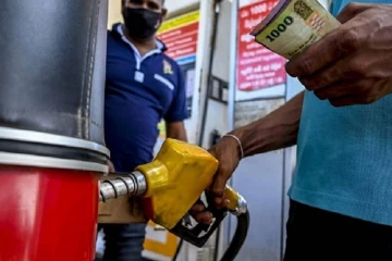 QR அடிப்படையிலான எரிபொருள் ஒதுக்கீடு போதாது ; முச்சக்கர வண்டி ஓட்டுநர்களின் கவலை