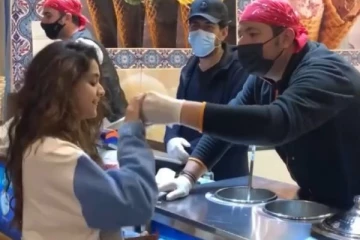 கீர்த்தி சுரேஷை வெறுப்பேற்றிய கடைக்காரர்.. உடனே அவர் கொடுத்த பதிலடி! வைரல் வீடியோ