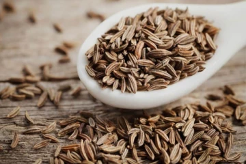 சீரகத்தினால் இவ்வளவு பக்கவிளைவுகளா? யாரெல்லாம் சாப்பிடக்கூடாது