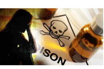 கோவையில் மீண்டும் அதிர்ச்சி சம்பவம் - 9ம் வகுப்பு மாணவிக்கு பாலியல் தொல்லை - சாணிப்பவுடர் குடித்து தற்கொலை முயற்சி