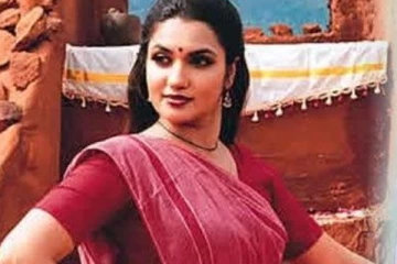 கணவருடன் விவாகரத்து....நடிகை சுகன்யாவுக்கு  இவ்வளவு அழகிய மகளா?  தீயாய் பரவும் புகைப்படம்