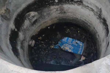 பாழடைந்த கிணற்றுக்குள் சடலம்...பொலிஸார் தீவிர விசாரணை