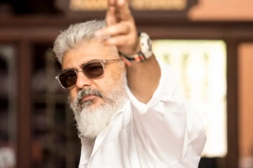 8 வருடமாக அஜித்தை பார்க்க முயற்சி செய்யும் பிரபல இயக்குனர்!