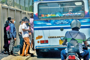 கோவிட் தொற்றுக்கு மத்தியில் பேருந்துகளில் அதிகமாக பயணிகள்! முறையிடும் இலக்கங்கள் அறிவிப்பு
