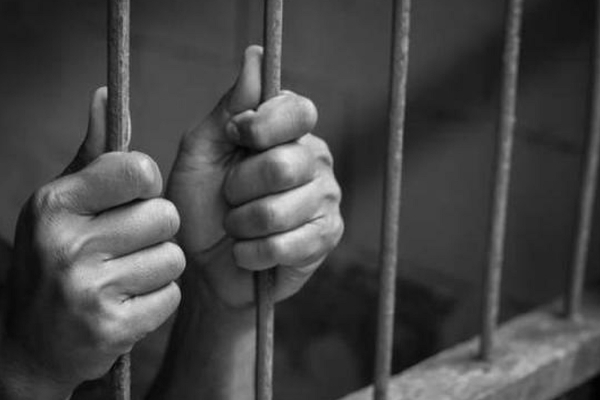 நிதி மோசடி விவகாரம்; சிக்கினார் உப அதிபர் - ஆர்ஜெண்டினா வரலாற்றில் பதிவான சம்பவம் | Argentina