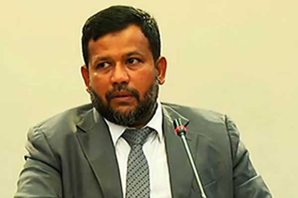 எம்பி ரிஷாட் இலஞ்ச ஒழிப்பு ஆணைக்குழுவில் ஆஜர் | Mp Rishad Bathiudeen Appears Bribery Commission