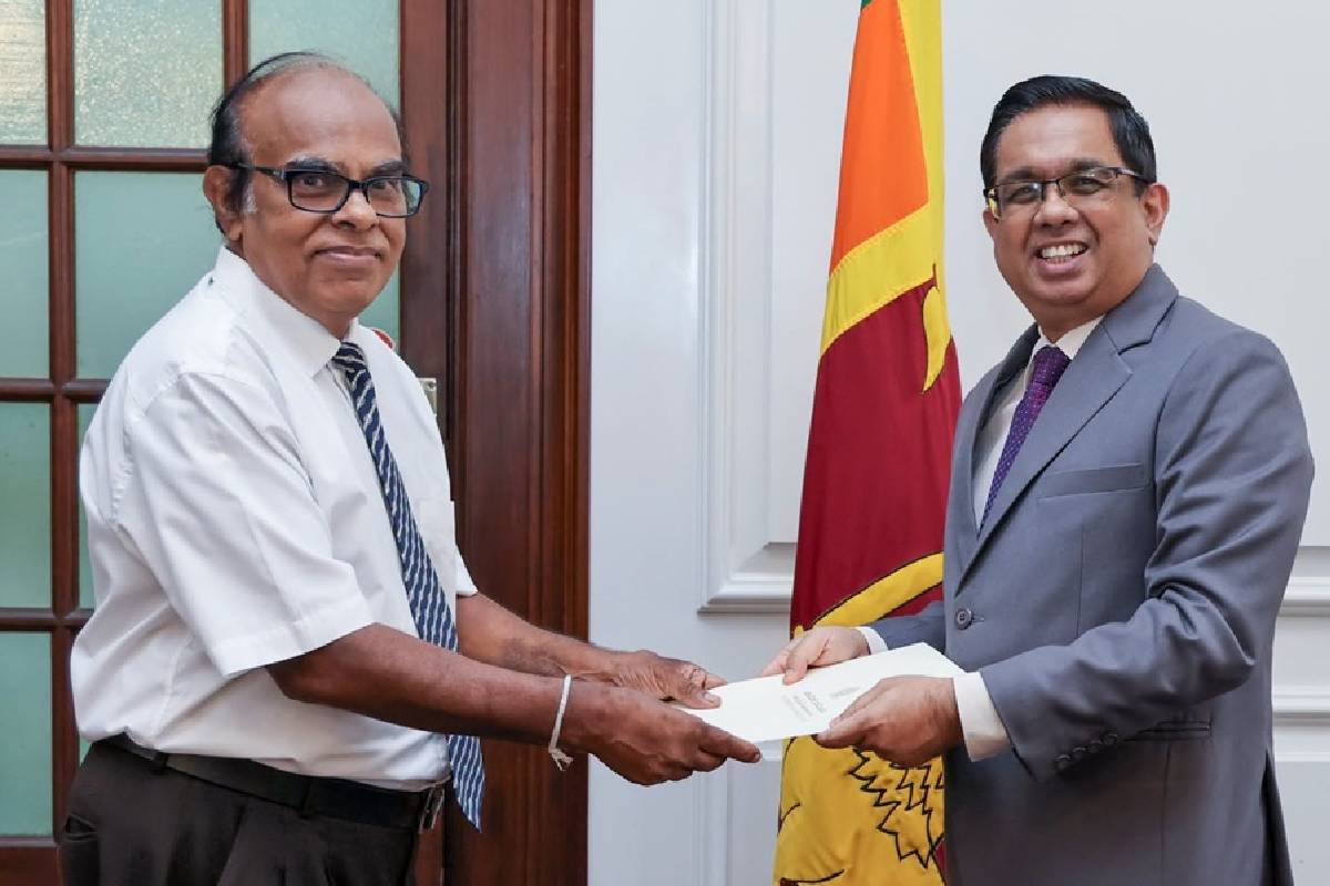 இலங்கை மனித உரிமைகள் ஆணைக்குழுவுக்கு புதிய தலைவர் நியமனம் | New Chairman Appointed To Human Rights Commission இலங்கை மனித உரிமைகள் ஆணைக்குழுவுக்கு புதிய தலைவர் நியமனம் | New Chairman Appointed To Human Rights Commission