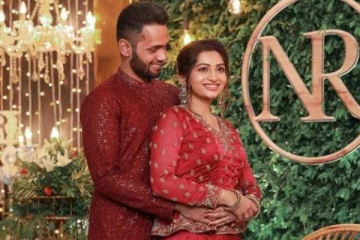 ஆரம்பமானது சீரியல் நடிகை நக்ஷத்ராவின் திருமண கொண்டாட்டம்- கலக்கலான வீடியோ இதோ