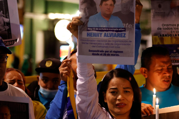 அரசியல் கைதிகளாகக் கருதப்படும் கைதிகளை விடுவிக்கும் வெனிசுலா | Venezuelan Gov Releases Political Prisoners