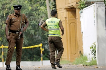 யாழ் வீடு புகுந்து வாள்வெட்டுக் குழு தாக்குதல்