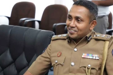 ஒழுக்காற்று நடவடிக்கை ; பிரதி பொலிஸ் மாஅதிபர் பதவி நீக்கம்