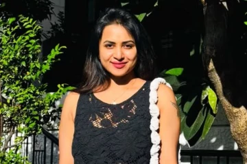 சீரியல் நடிகை ஜனனி அசோக் குமார் லேட்டஸ்ட் போட்டோஸ்..