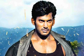 சண்டக்கோழி படத்தில் முதன் முதலில் நடிக்கவிருந்த இவர் தான்.. மீரா ஜாஸ்மின் கிடையாதாம்