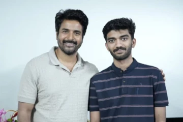 குகேஷுக்கு நடிகர் சிவகார்த்திகேயன் கொடுத்த கிப்ட்! என்ன பாருங்க