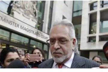 சிக்கிய மல்லையா.. செக் வைத்த நீதிமன்றம்  கடுப்பில் வங்கிகள்!