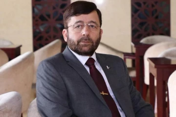 நெடுந்தீவுக்கு இரகசியமாக   குடும்பத்துடன் சென்ற பாகிஸ்தான் துாதுவர்; அம்பலமான தகவல்!